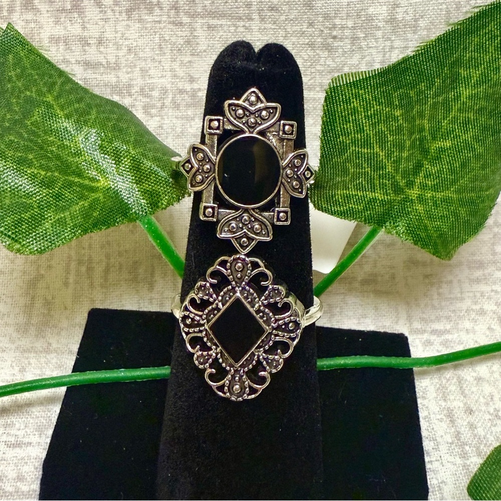 New Vintage-Inspired Black Stone Ring Set (2), Size 7.5